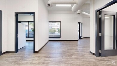 19292 60th Ave, Surrey, BC à louer Numérisation 3D de Matterport- Image 1 de 17