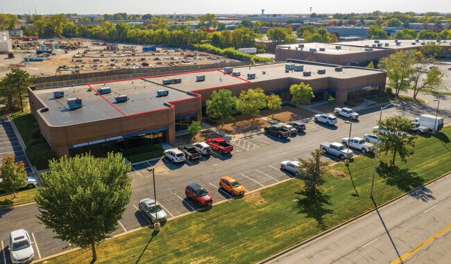 Plus de détails pour 14205-14227 W 95th St, Lenexa, KS - Industriel à louer