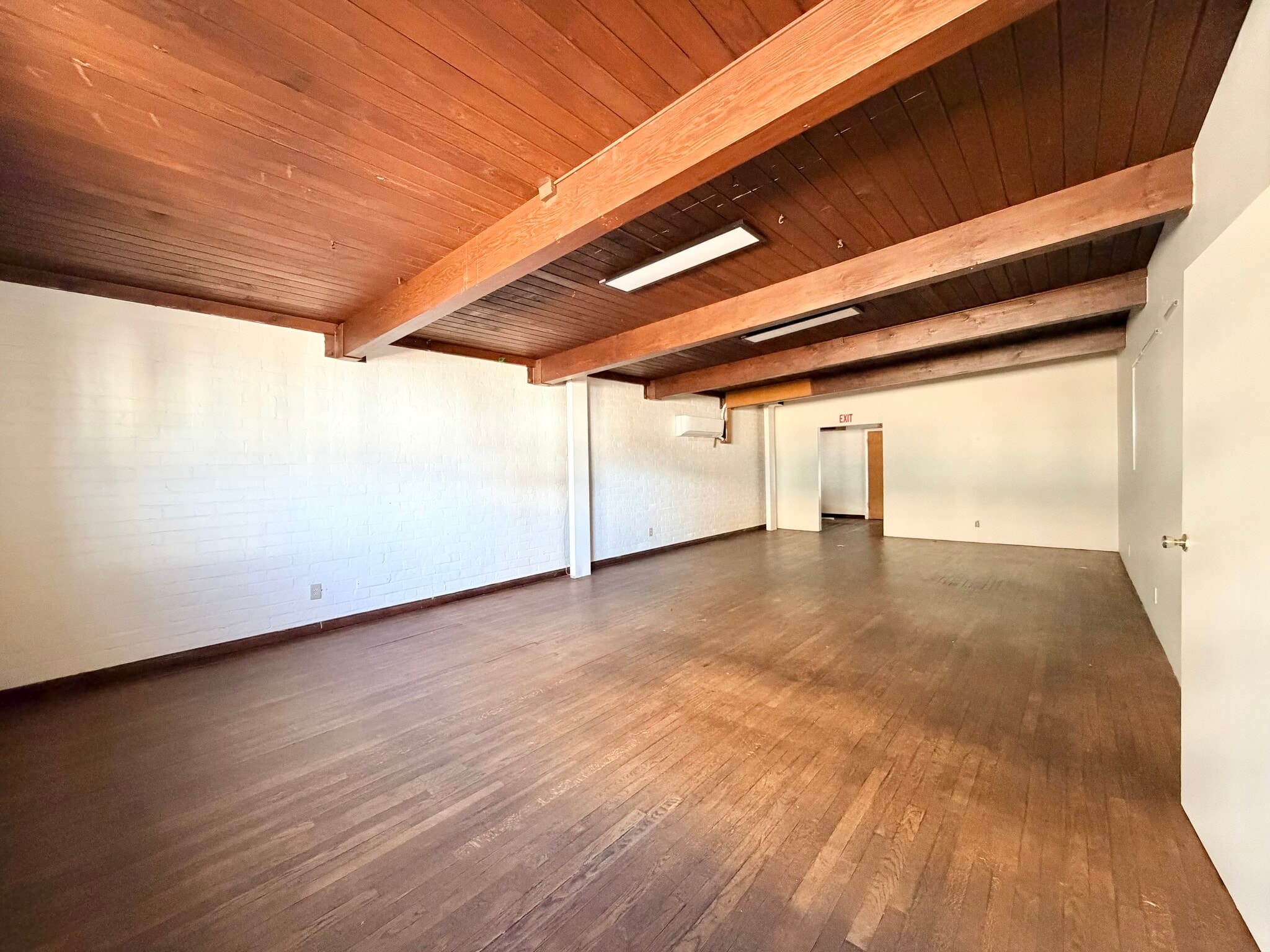 300 S C St, Oxnard, CA à louer Photo intérieure- Image 1 de 6