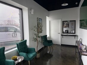 32767 Woodward Ave, Royal Oak, MI for lease Interior Photo- Image 1 of 7