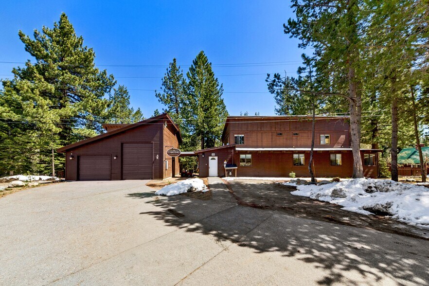 804 Hwy 50, South Lake Tahoe, CA à vendre - Photo du bâtiment - Image 2 de 44