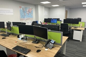 Test Ln, Southampton for lease Interior Photo- Image 1 of 7