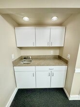 1342-1360 Old Bridge Rd, Woodbridge, VA à louer Photo intérieure- Image 2 de 6