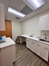 2440 M St NW, Washington, DC for lease Interior Photo- Image 1 of 9