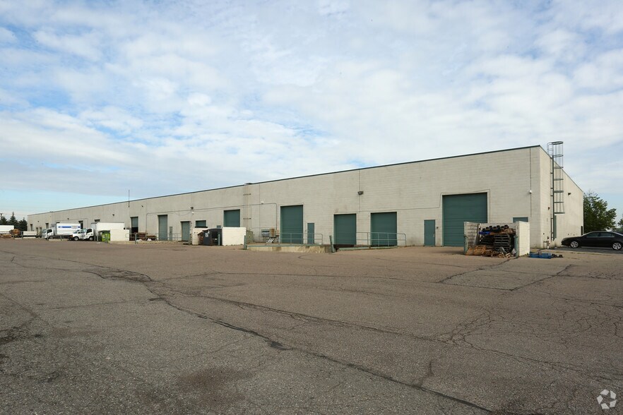 9675 Harrison Rd, Romulus, MI à louer - Photo du bâtiment - Image 3 de 5