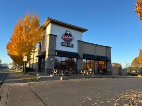 2280-2310 SE Mission St, Salem, OR for lease Interior Photo- Image 1 of 6