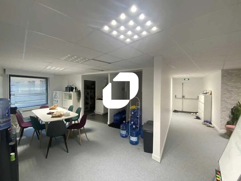 Bureau dans Cergy à louer - Photo intérieure - Image 3 de 9
