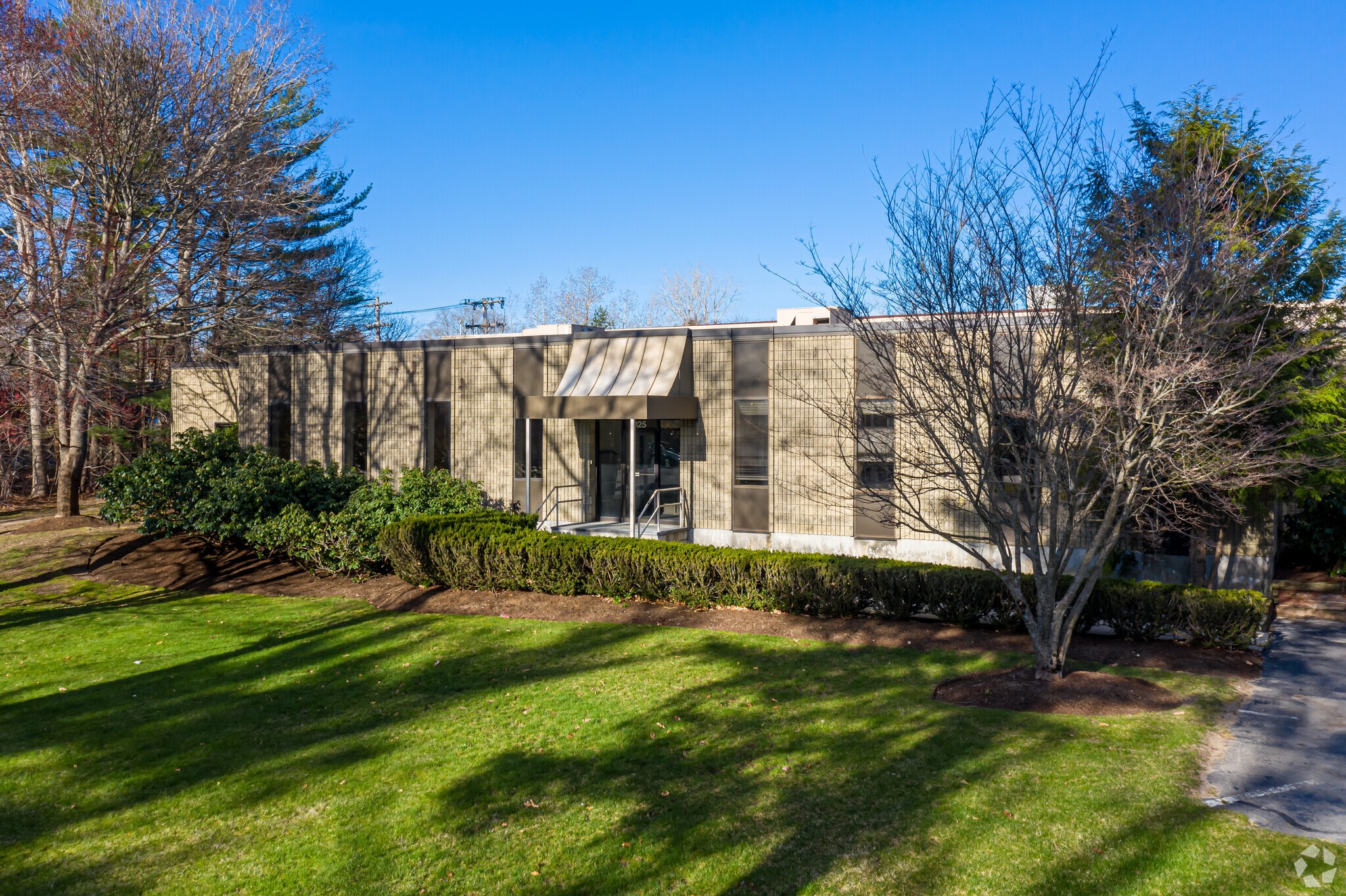 125 Industrial Park Rd, Hingham, MA à louer Photo du bâtiment- Image 1 de 6
