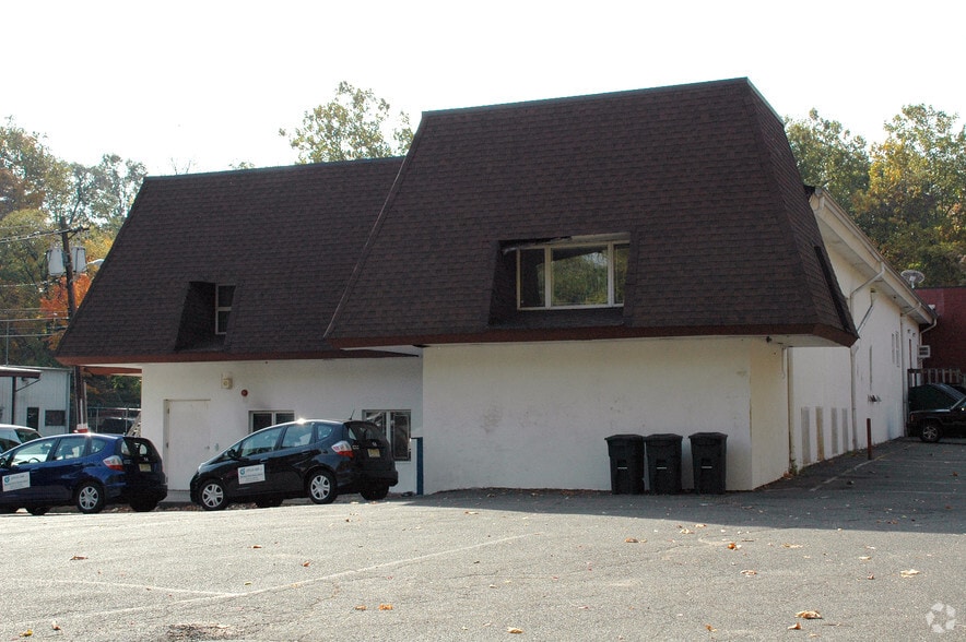 1500 Cardinal Dr, Little Falls, NJ for lease - Building Photo - Image 2 of 13