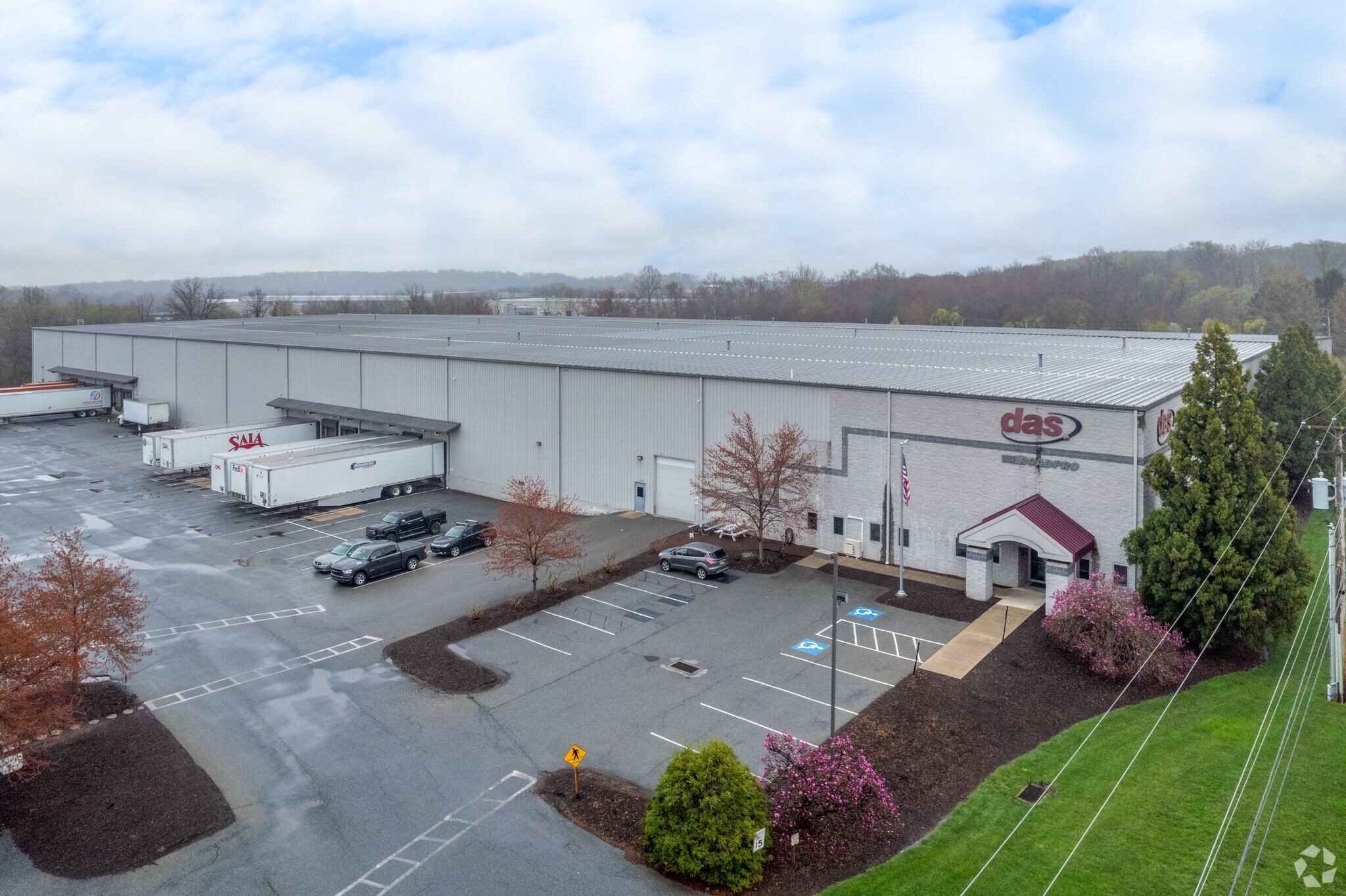 1875 Zeager Rd, Elizabethtown, PA for lease Building Photo- Image 1 of 10