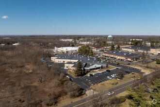 341 New Albany Rd, Moorestown, NJ - Aérien Vue de la carte - Image1