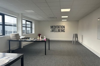 Ellesfield Av, Bracknell à louer Photo intérieure- Image 1 de 2