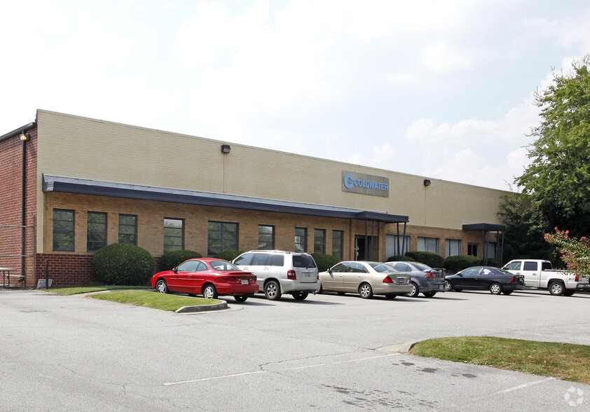 1396 Chattahoochee Ave NW, Atlanta, GA for lease - Building Photo - Image 3 of 9