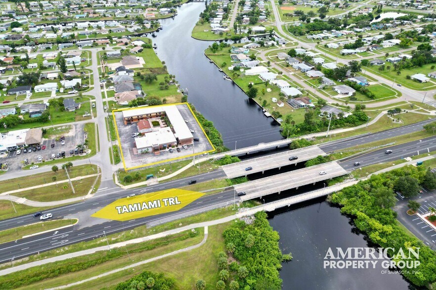 14000 Tamiami Trl, North Port, FL à vendre - Photo du bâtiment - Image 2 de 23