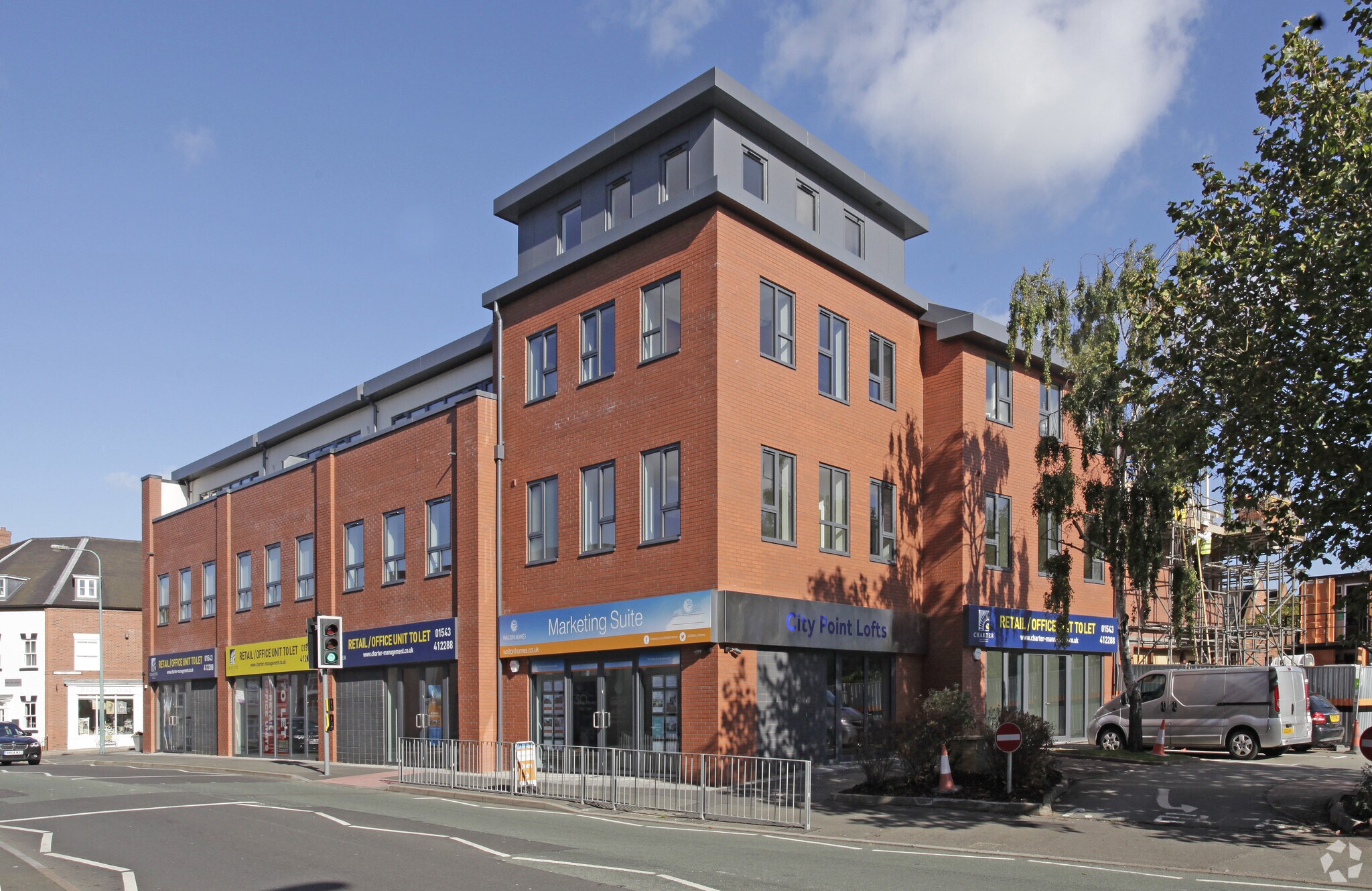 A2-A5 Swan Rd, Lichfield à louer Photo principale- Image 1 de 5