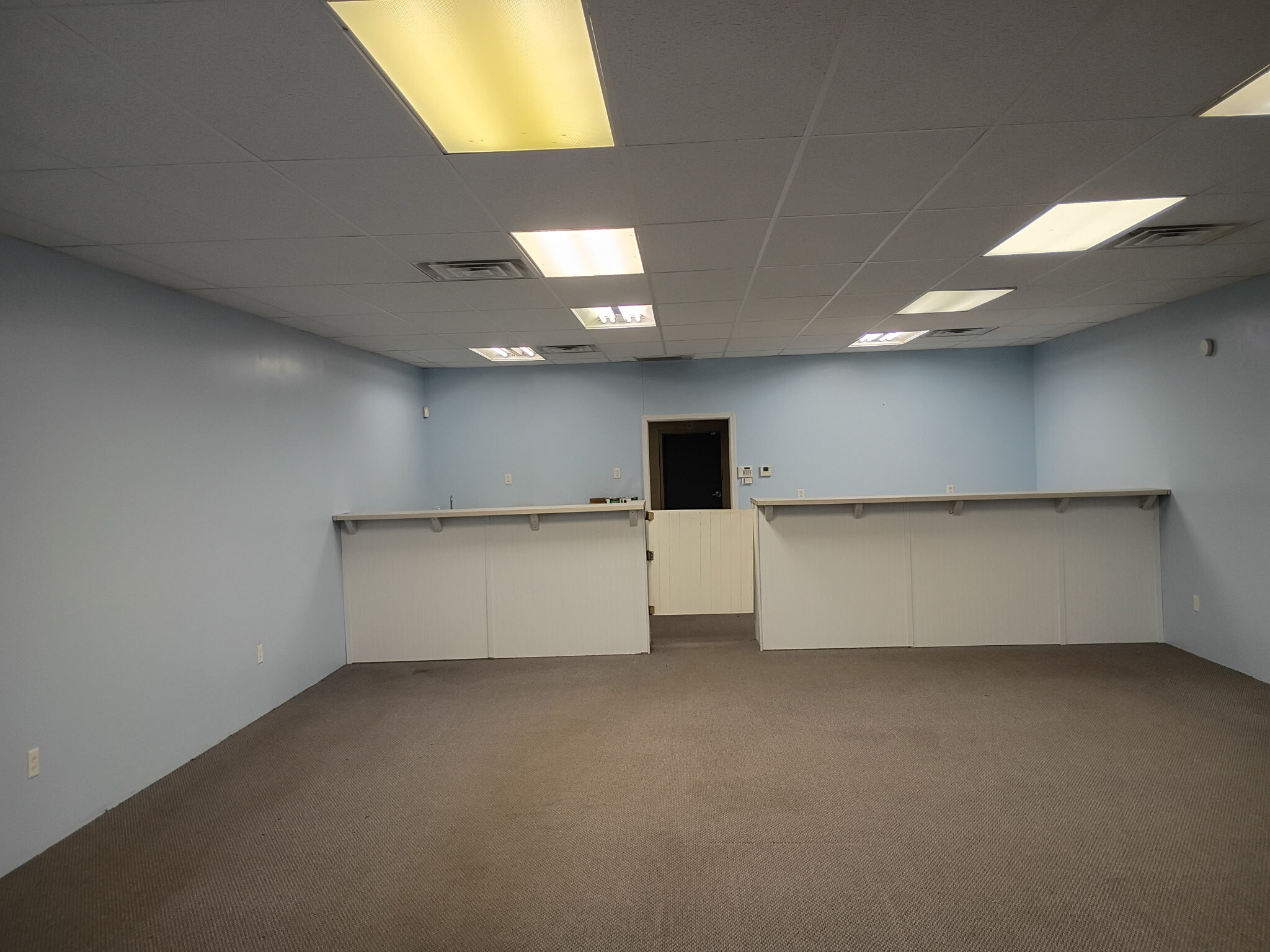 16761 Saint Clair Ave, East Liverpool, OH à louer Photo intérieure- Image 1 de 4