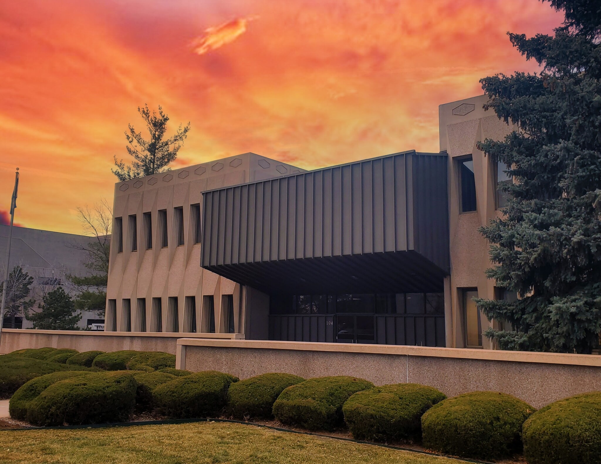 104 S Cascade Ave, Colorado Springs, CO for lease Building Photo- Image 1 of 7