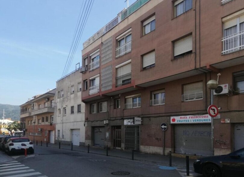 Multifamily in Montcada i Reixac, Barcelona for sale - Building Photo - Image 1 of 1