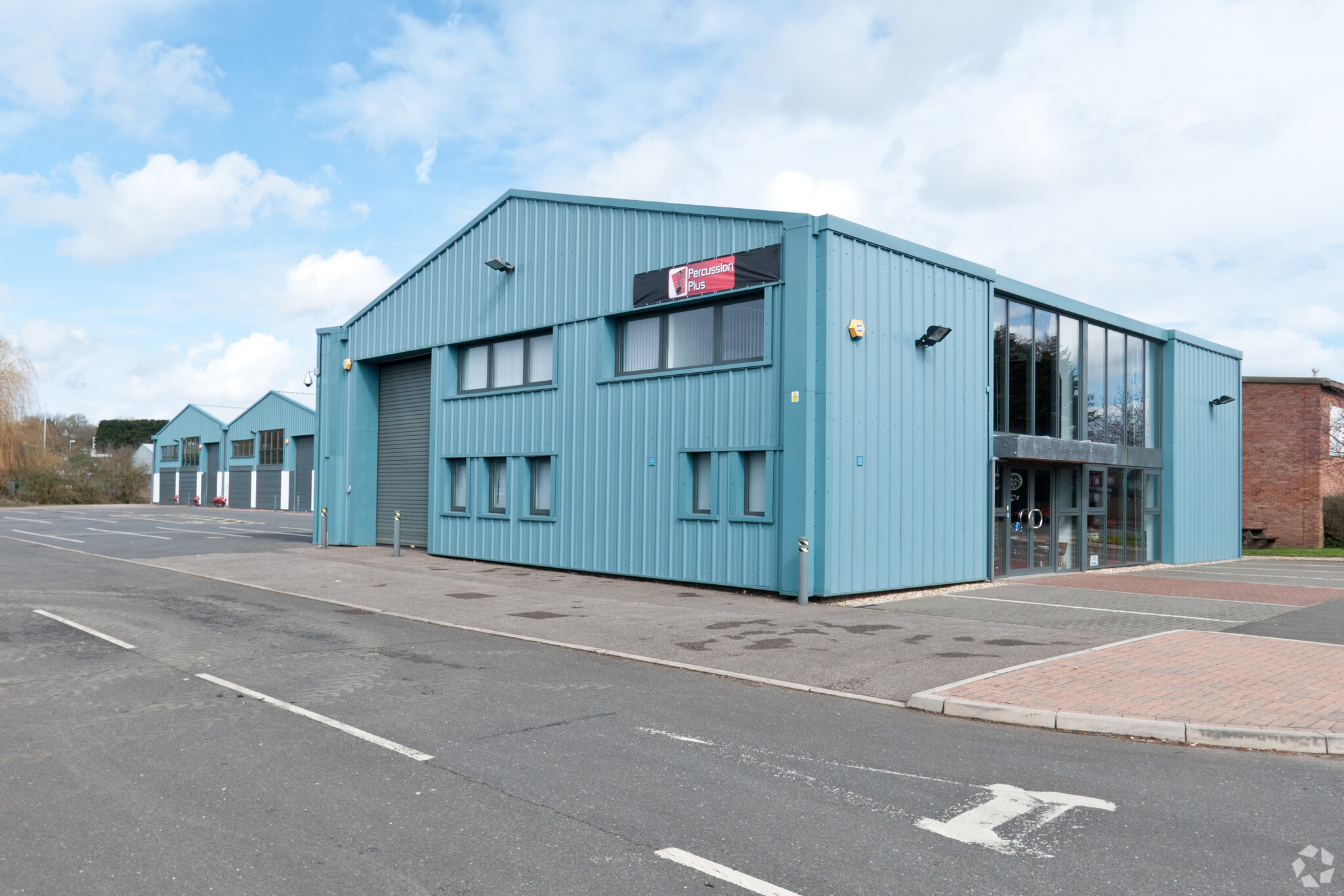 Valley Way, Market Harborough for lease Primary Photo- Image 1 of 6