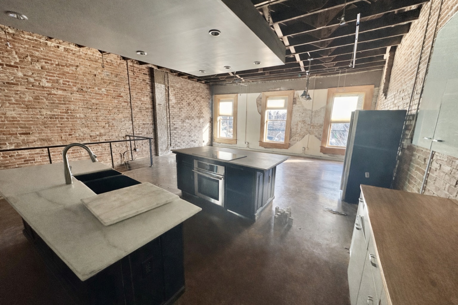 111 E Chapel Hill St, Durham, NC for lease Interior Photo- Image 1 of 5