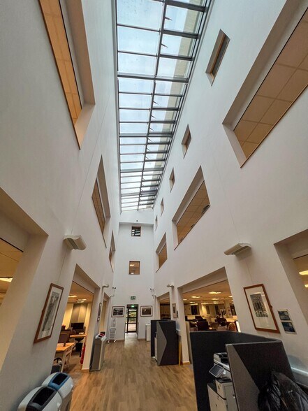 Bedwas Rd, Caerphilly for lease - Building Photo - Image 3 of 4