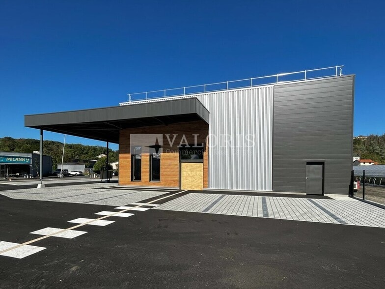 1134 Rue Claude Terrasse, L'Arbresle for lease - Building Photo - Image 3 of 14