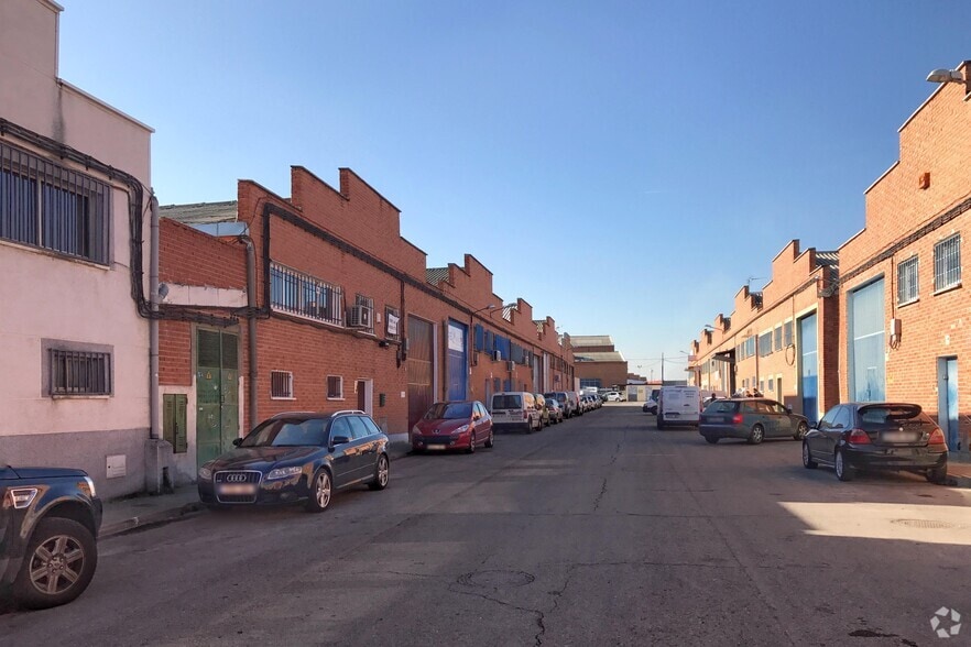 Industrial in Humanes de Madrid, Madrid for sale - Building Photo - Image 2 of 3