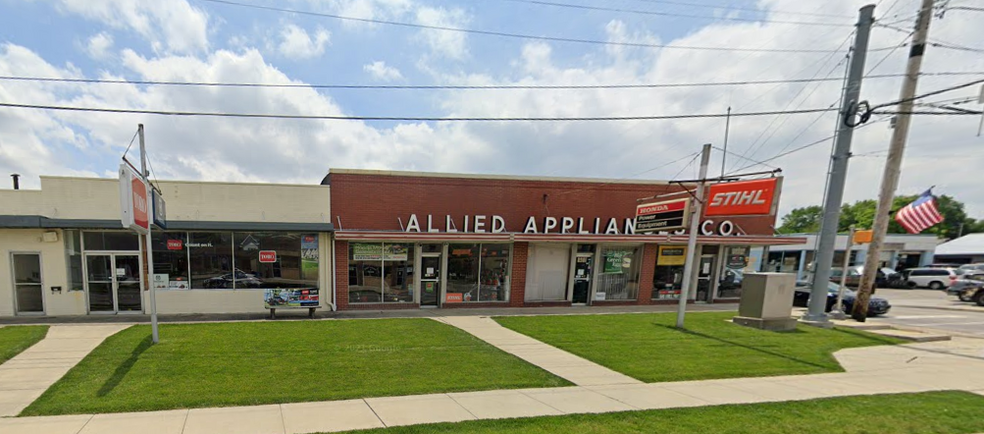 8911-8919 Southeastern Ave, Indianapolis, IN for lease - Building Photo - Image 1 of 7