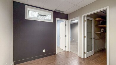 170 Rutland Rd N, Kelowna, BC à louer Photo intérieure- Image 1 de 7