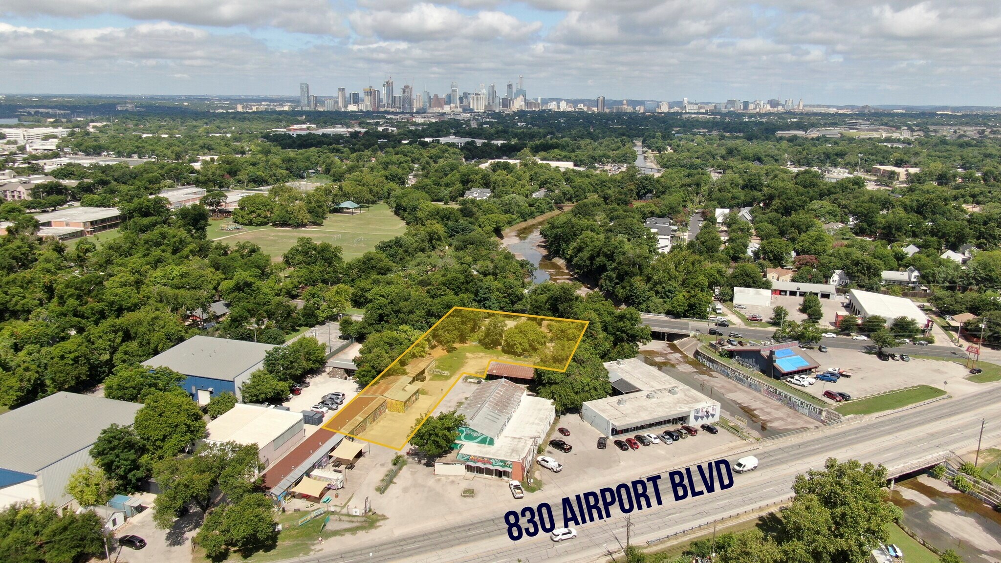 830 Airport Blvd, Austin, TX à louer Photo principale- Image 1 de 9