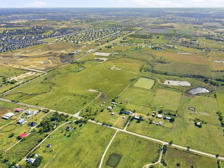 8145 Blair Rd, Northlake, TX à vendre - Photo du bâtiment - Image 2 de 10