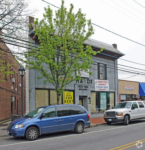 1028 Broadway, Woodmere, NY à louer - Photo principale - Image 1 de 5
