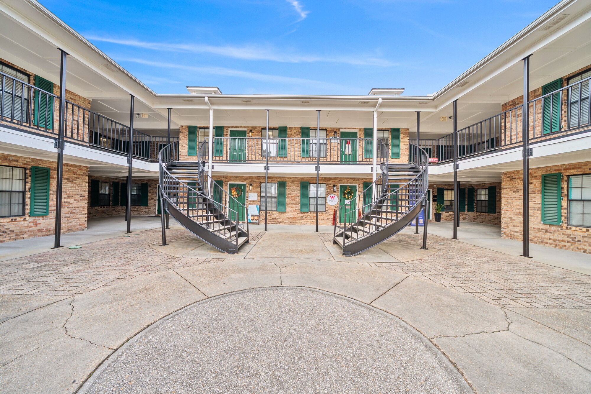 5 Miracle Strip Loop, Panama City Beach, FL for lease Primary Photo- Image 1 of 11