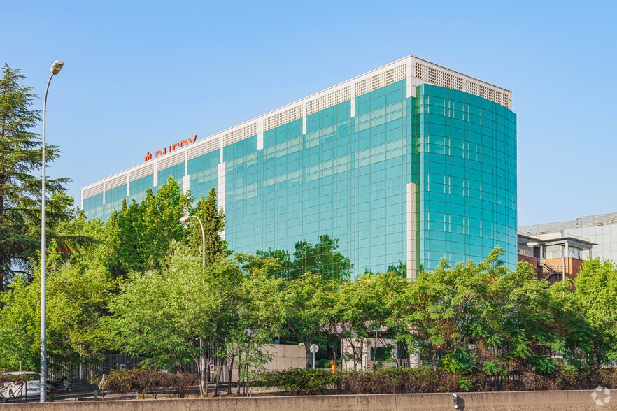 Calle Josefa Valcárcel, 30, Madrid, Madrid à louer - Photo principale - Image 1 de 6