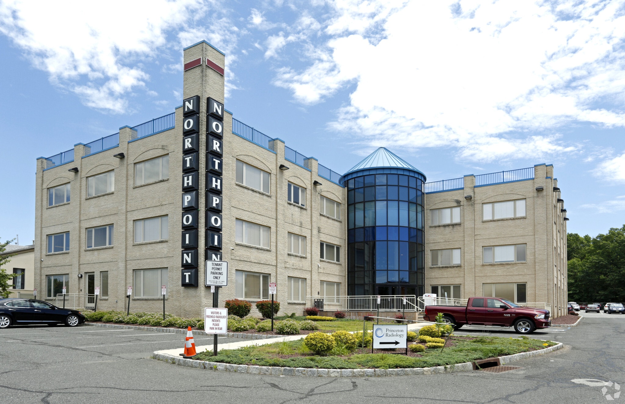 176 US Highway 9, Englishtown, NJ for lease Building Photo- Image 1 of 9