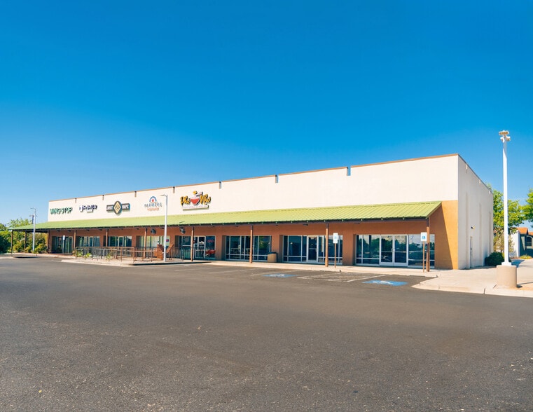 2641 Coors Blvd NW, Albuquerque, NM for lease - Building Photo - Image 1 of 8