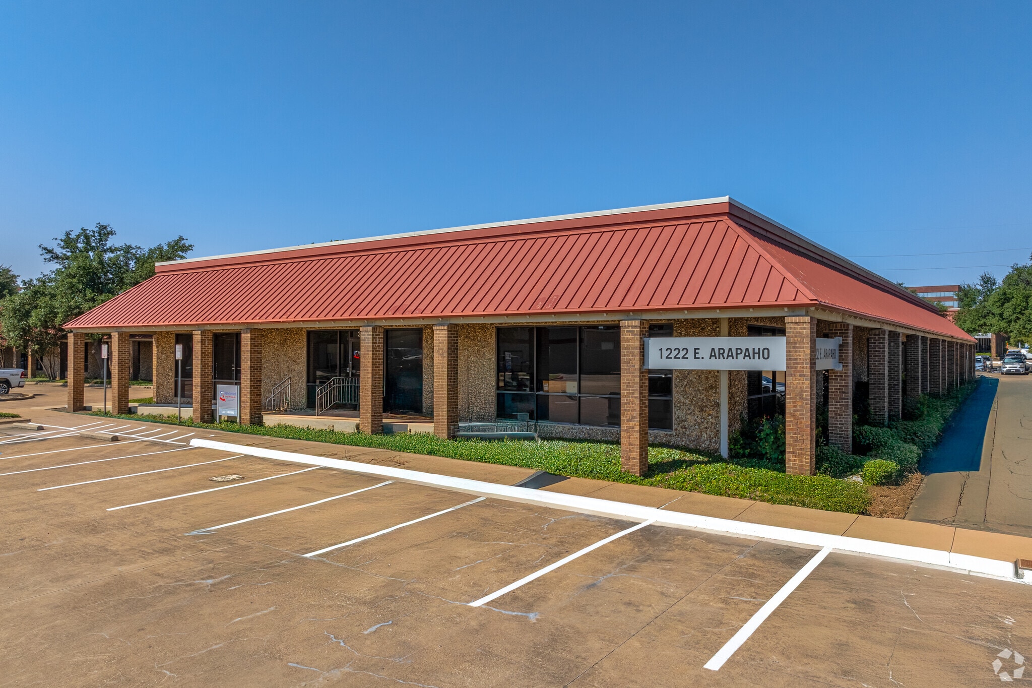 1202 E Arapaho Rd, Richardson, TX for lease Primary Photo- Image 1 of 26