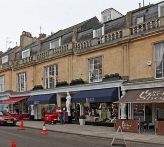 Plus de détails pour 10-11 Montpellier Walk, Cheltenham - Commerce de détail à louer