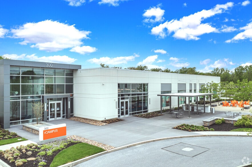 600 Willowbrook Ln, West Chester, PA for lease - Building Photo - Image 3 of 26