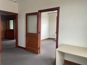 201 S Broad St, Lancaster, OH for lease Interior Photo- Image 2 of 2