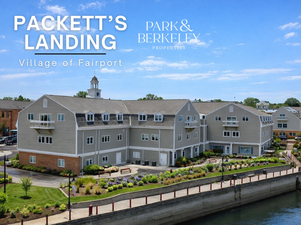 330 Packetts Lndg, Fairport, NY for lease Primary Photo- Image 1 of 9