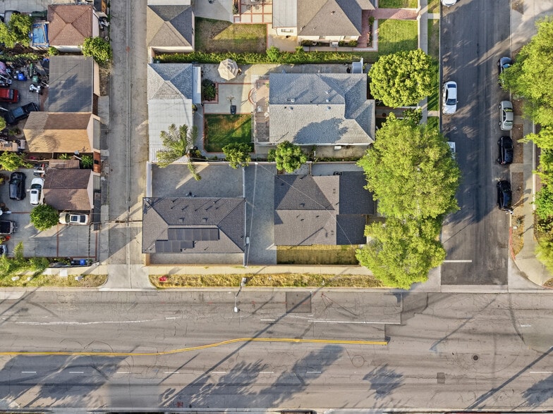 13689 Garber St, Arleta, CA à vendre - Photo du bâtiment - Image 2 de 17