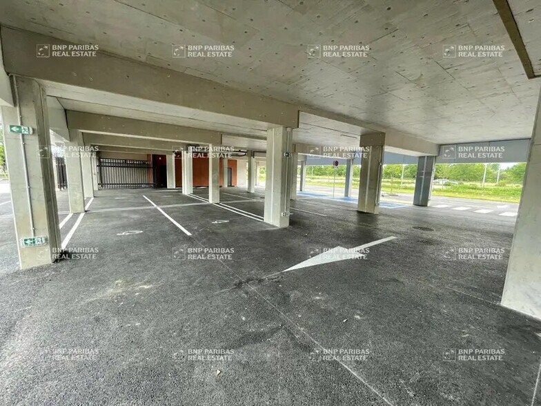 46 Rue Marco Polo, Labège à louer - Photo du bâtiment - Image 3 de 32
