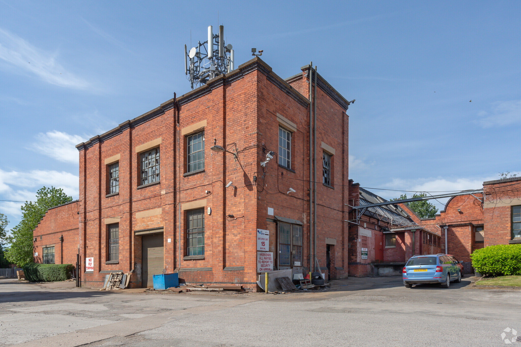 Bar Ln, Nottingham for lease Primary Photo- Image 1 of 6