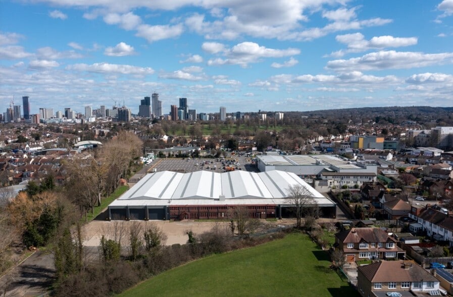 500 Purley Way, Croydon for lease - Building Photo - Image 1 of 3