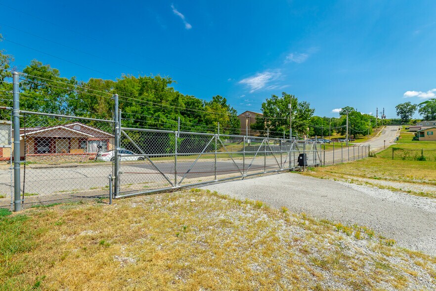 200 N Holly St, Chattanooga, TN à louer - Aérien - Image 3 de 14