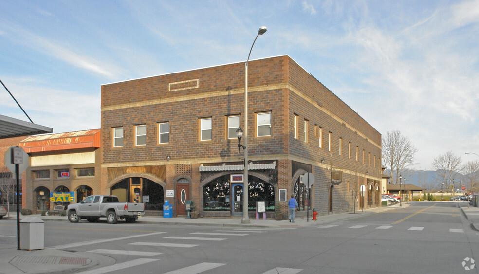 7211-7217 Main St, Bonners Ferry, ID à vendre - Photo principale - Image 1 de 1