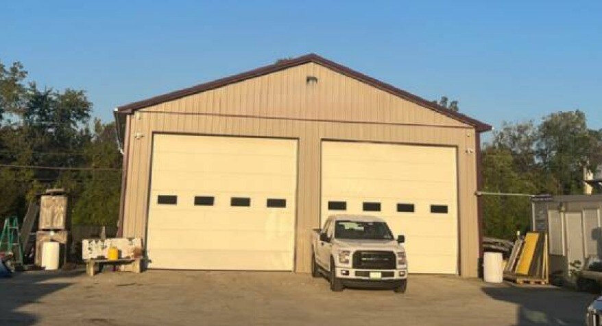 403 Flint Hill Rd, King Of Prussia, PA for lease Building Photo- Image 1 of 5