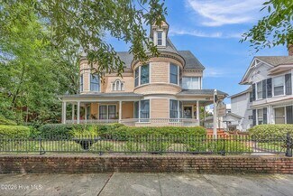 Plus de détails pour 412 S 3rd St, Wilmington, NC - Services hôteliers à vendre