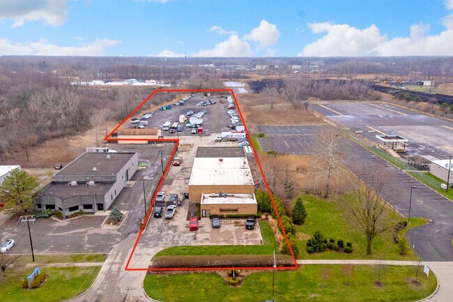 Plus de détails pour 16550 Racho Rd, Taylor, MI - Industriel à vendre